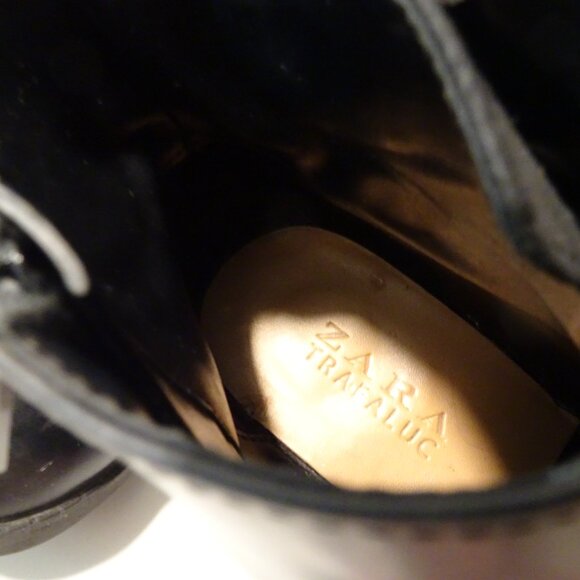 Zara Gold Buckle Detail Ankle Block-heeled Ankle Booties | Black | Size 36 - Picture 6 of 12